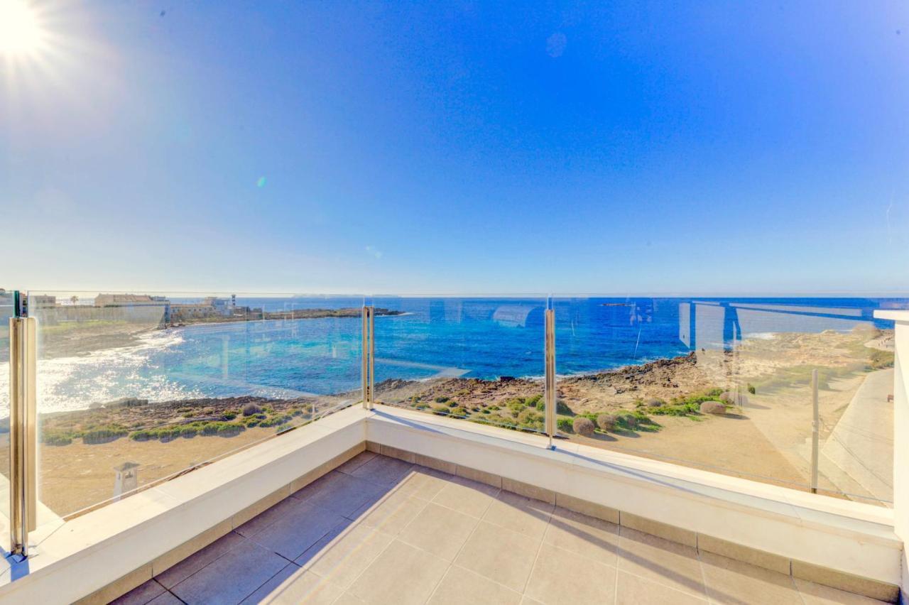 Beachfront Apartment Migjorn Cel By Sealand Villas Colonia de Sant Jordi ภายนอก รูปภาพ